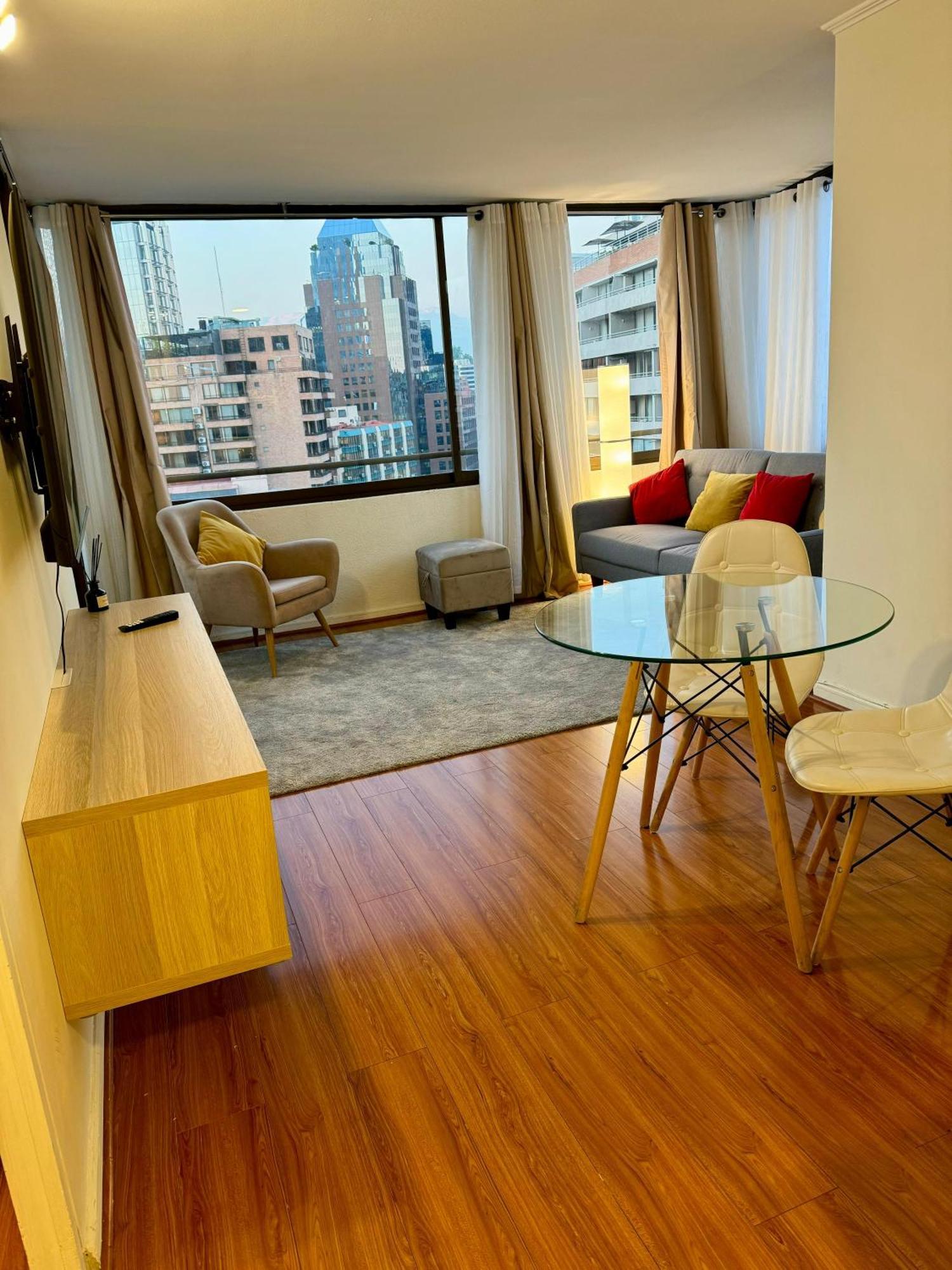 Apartamento Andar 14 Localizacao Em Condes Chile Confortavel